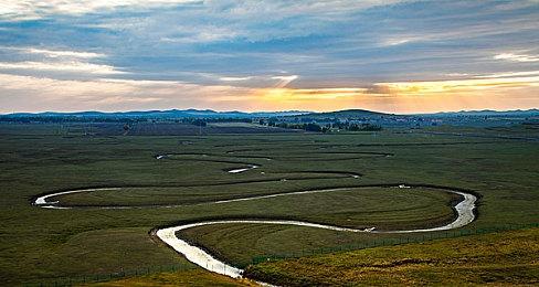 大的来了！《暗黑破坏神4》S10将引入混沌暗金装备